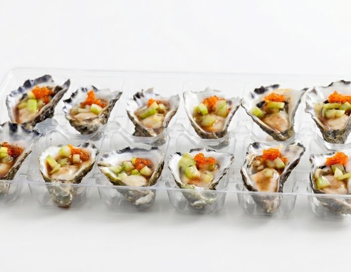 Bloody-Mary-Oysters-Manettas