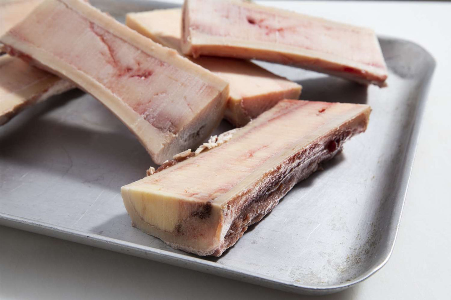MANETTAS-BEEF-MARROW-BONE-LONG-FROZEN