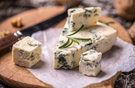 Manettas-Roquefort-Cheese