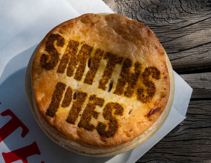 Smiths-Curried-Scallop-Pie-Family-Size-Manettas-Seafood